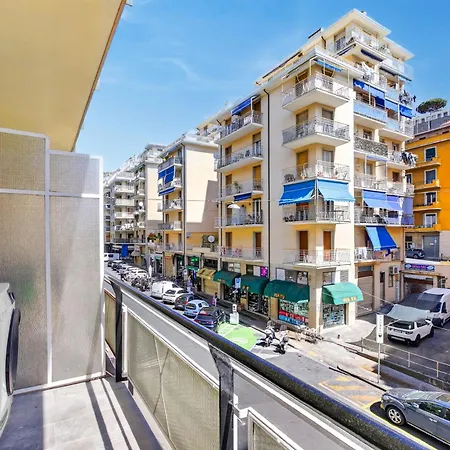 公寓 Emilia Sweet - With Balcony And Ac - Happy *